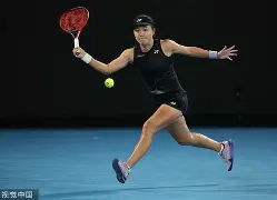 详细阅读:九游娱乐-加拿大队带队取胜!,阿扎伦卡重要时刻反败为胜赛场气氛高涨的简单介绍 九游娱乐-加拿大队带队取胜!,阿扎伦卡重要时刻反败为胜赛场气氛高涨的简单介绍