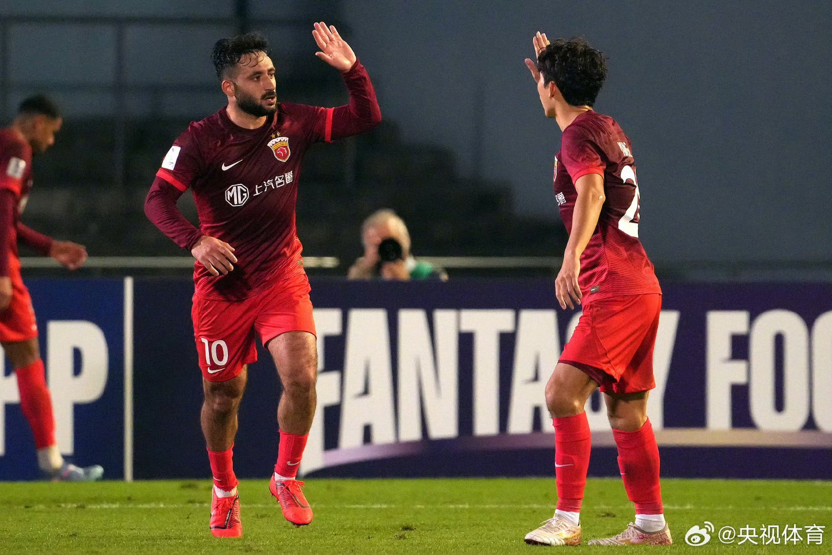 详细阅读:九游体育-国际比赛日上海久事调整名单以备国王杯,再遭质疑环节打磨,气氛紧张,年轻球员得到机会的简单介绍 九游体育-国际比赛日上海久事调整名单以备国王杯,再遭质疑环节打磨,气氛紧张,年轻球员得到机会的简单介绍